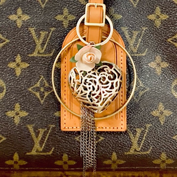 Louis Vuitton Tag and Lock (226) “A Thousand Years” - Picture 4 of 16